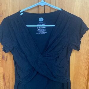 Kindred Bravely Black Davy Short Sleeve Nursing Maternity Top